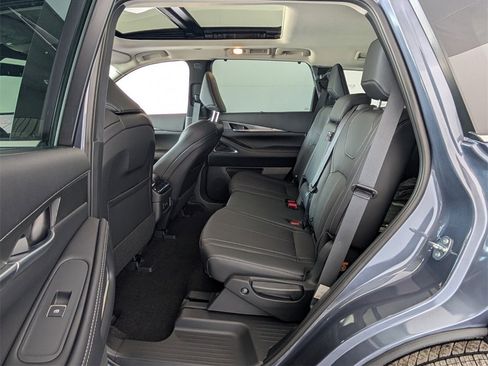 New 2026 INFINITI QX60 Luxe w/ Cargo Package image 7