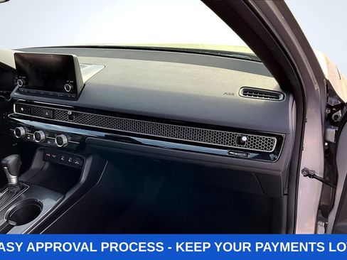 Used 2025 Honda Civic Sport image 29