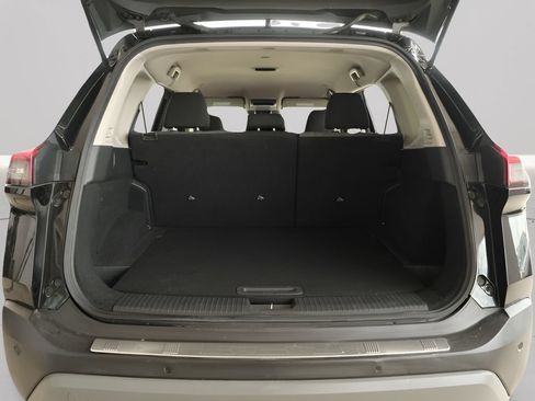 Used 2023 Nissan Rogue SV FWD image 18