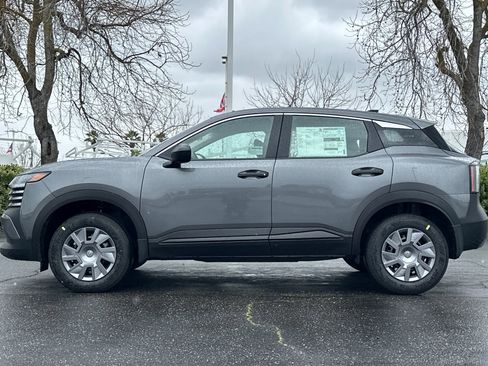 New 2026 Nissan Kicks S image 7