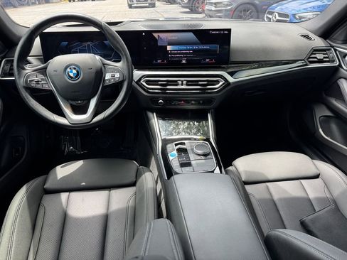 Used 2023 BMW i4 eDrive35 w/ Premium Package RWD image 29