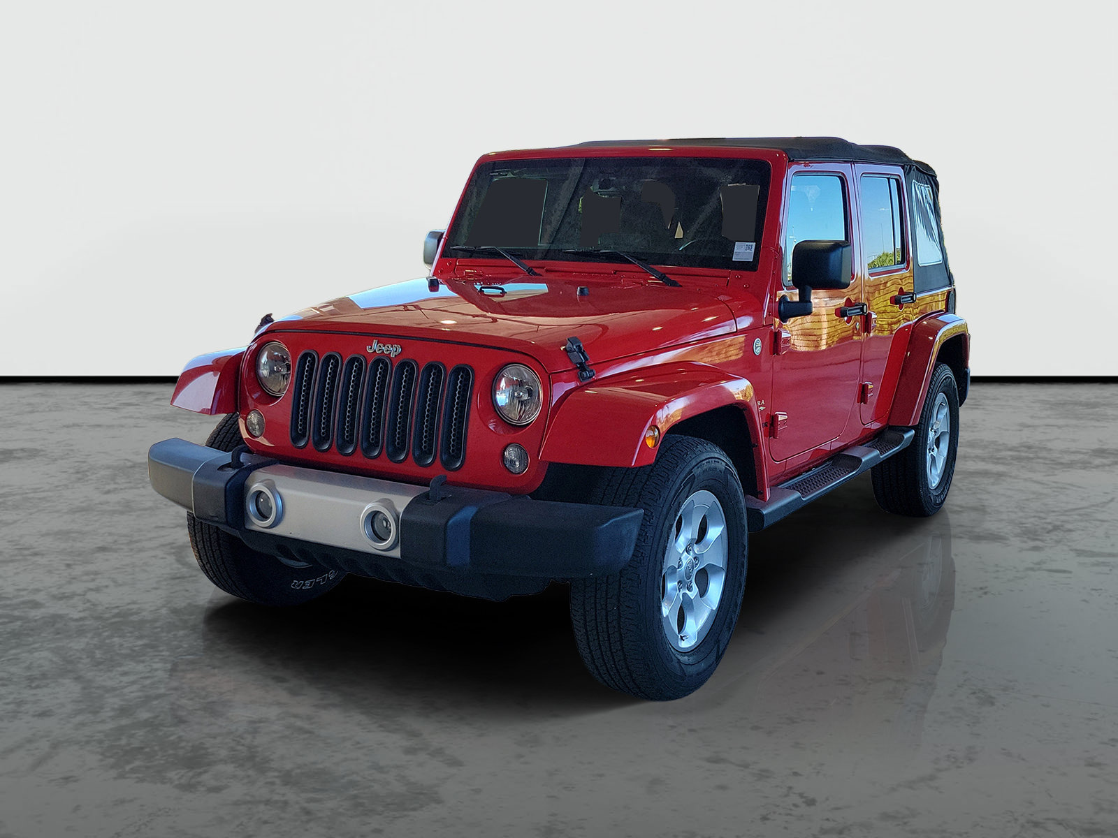 Used 2015 Jeep Wrangler Unlimited Sahara w/ Connectivity Group AWD/4WD image 4