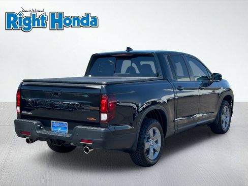 Certified 2025 Honda Ridgeline TrailSport image 4