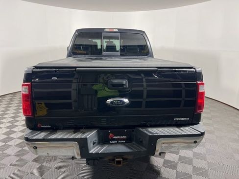 Used 2015 Ford F250 Lariat w/ Chrome Package image 5