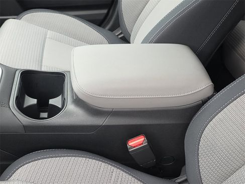 Certified 2025 Subaru Outback Premium image 10