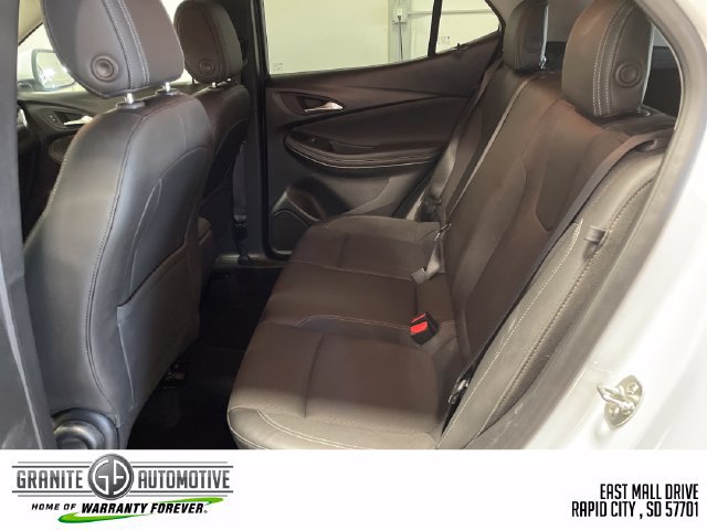 Used 2025 Buick Encore GX Preferred AWD/4WD image 26