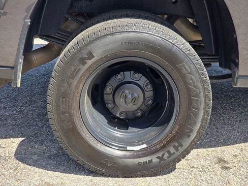 Used 2025 RAM 3500 Tradesman AWD/4WD image 20