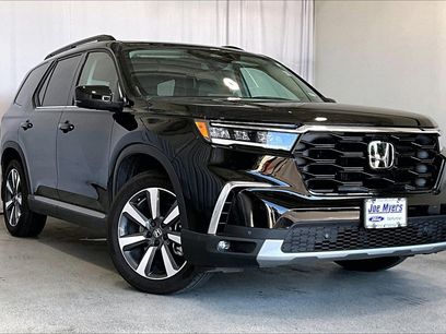Used 2025 Honda Pilot Touring