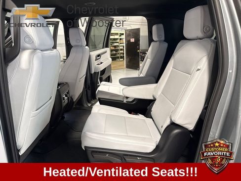 New 2025 Chevrolet Suburban Premier AWD/4WD image 41