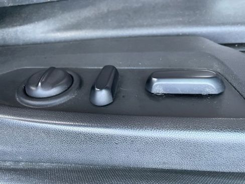 Used 2019 Chevrolet Silverado 1500 LT w/ All-Star Edition image 7