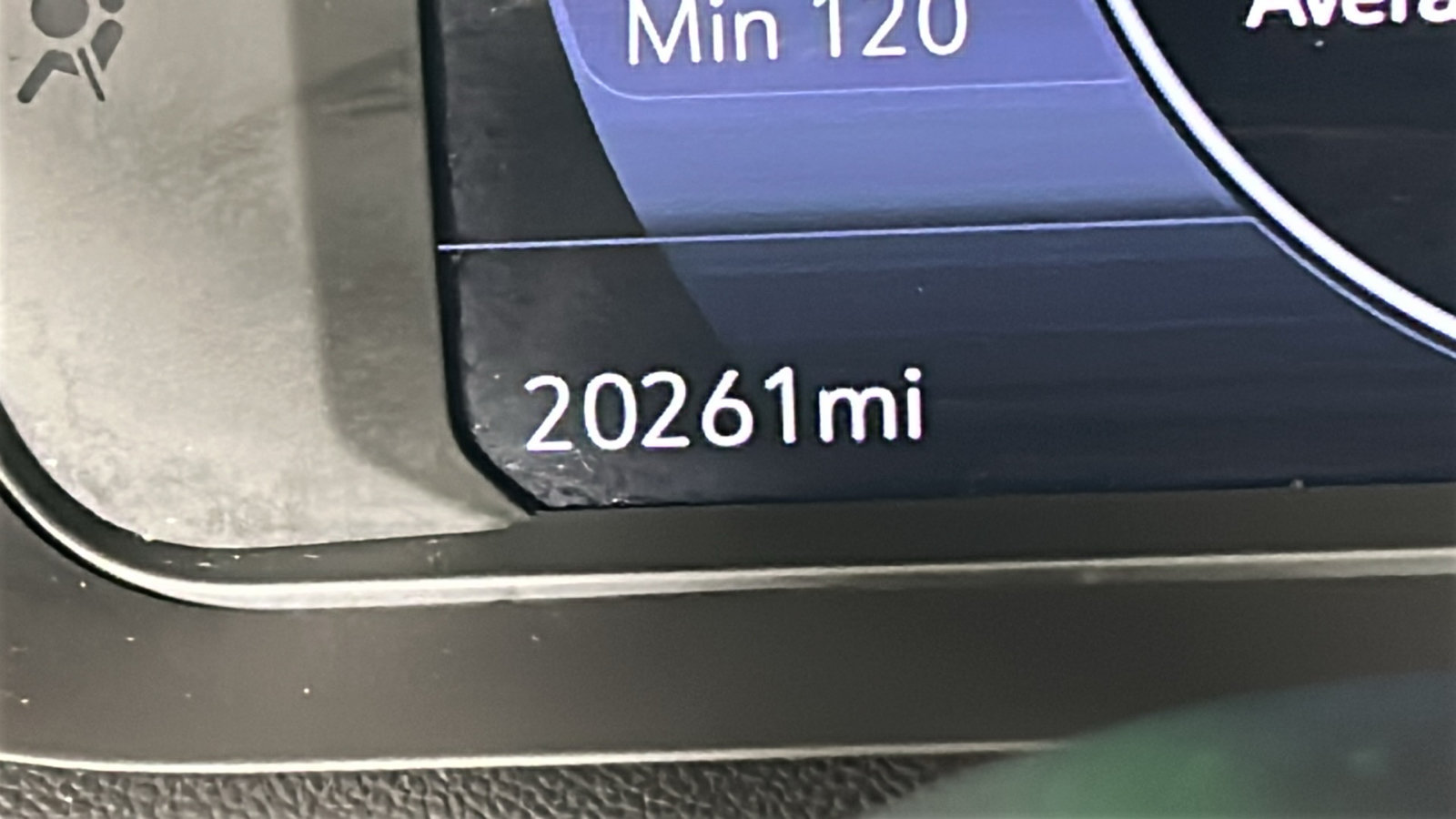 Used 2023 Chevrolet Bolt EUV LT w/ Comfort Package FWD image 22