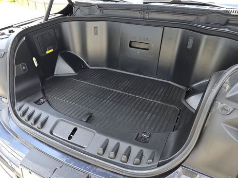 Used 2022 Ford F150 Lightning Platinum AWD/4WD image 12