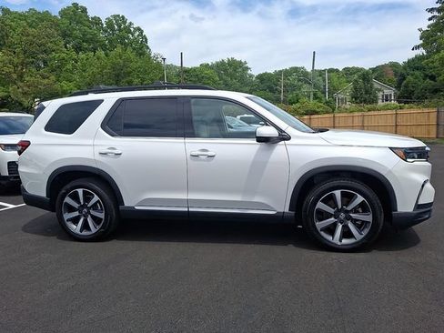 Certified 2023 Honda Pilot Elite image 7
