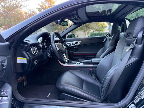 Used 2012 Mercedes-Benz SLK 350 image 18