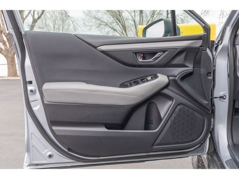 Used 2020 Subaru Outback Premium w/ Tech Package 1 image 18