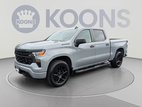 Used 2024 Chevrolet Silverado 1500 Custom AWD/4WD image 5