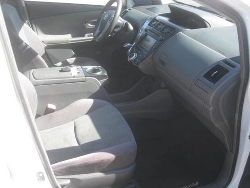 Used 2012 Toyota Prius V Three FWD image 20