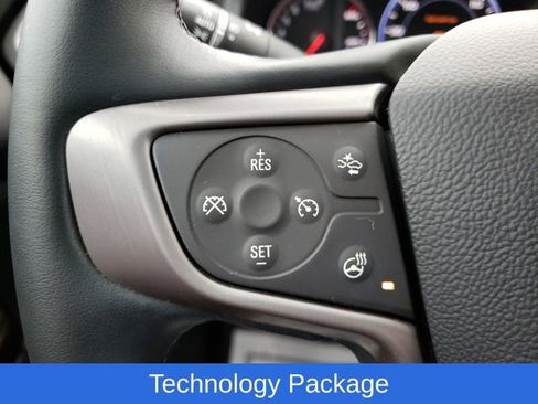 Used 2023 GMC Acadia AT4 w/ Technology Package image 16