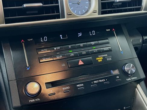 Used 2014 Lexus IS 250 image 22