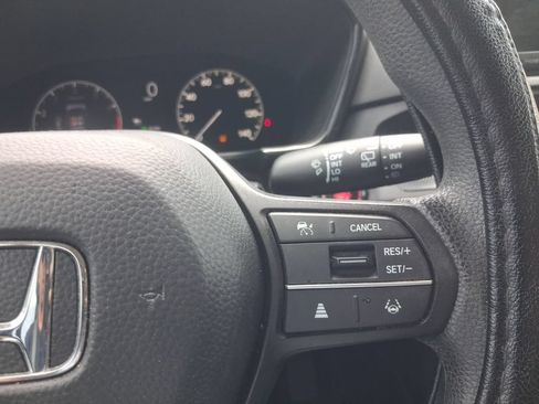 Used 2023 Honda CR-V LX image 28
