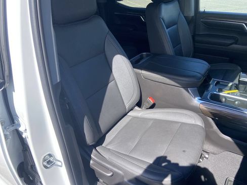 Certified 2023 Chevrolet Silverado 1500 RST w/ Convenience Package II AWD/4WD image 37