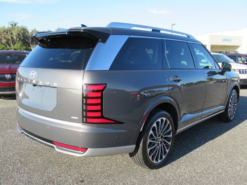 Used 2026 Hyundai Palisade Calligraphy AWD/4WD image 6