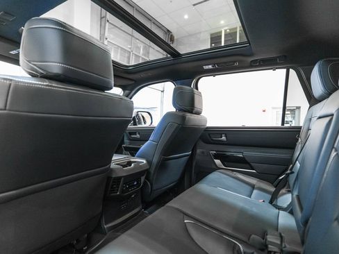 Used 2026 Toyota Sequoia Limited w/ Tow Technology Package AWD/4WD image 17
