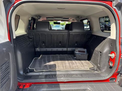 Used 2008 HUMMER H3 Alpha image 28