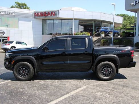 Certified 2024 Nissan Frontier PRO-4X w/ Pro Premium Package AWD/4WD image 2