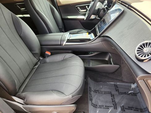 New 2025 Mercedes-Benz EQE 350+ 4MATIC SUV image 13