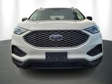 Certified 2023 Ford Edge SE image 2