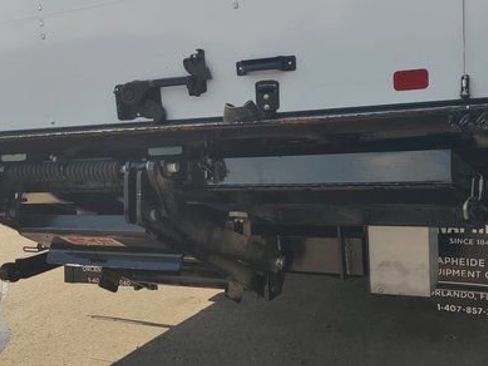 New 2026 Ford E-450 and Econoline 450 Super Duty w/ Power Equipment Group image 8