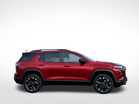 New 2027 Chevrolet Equinox RS FWD image 2