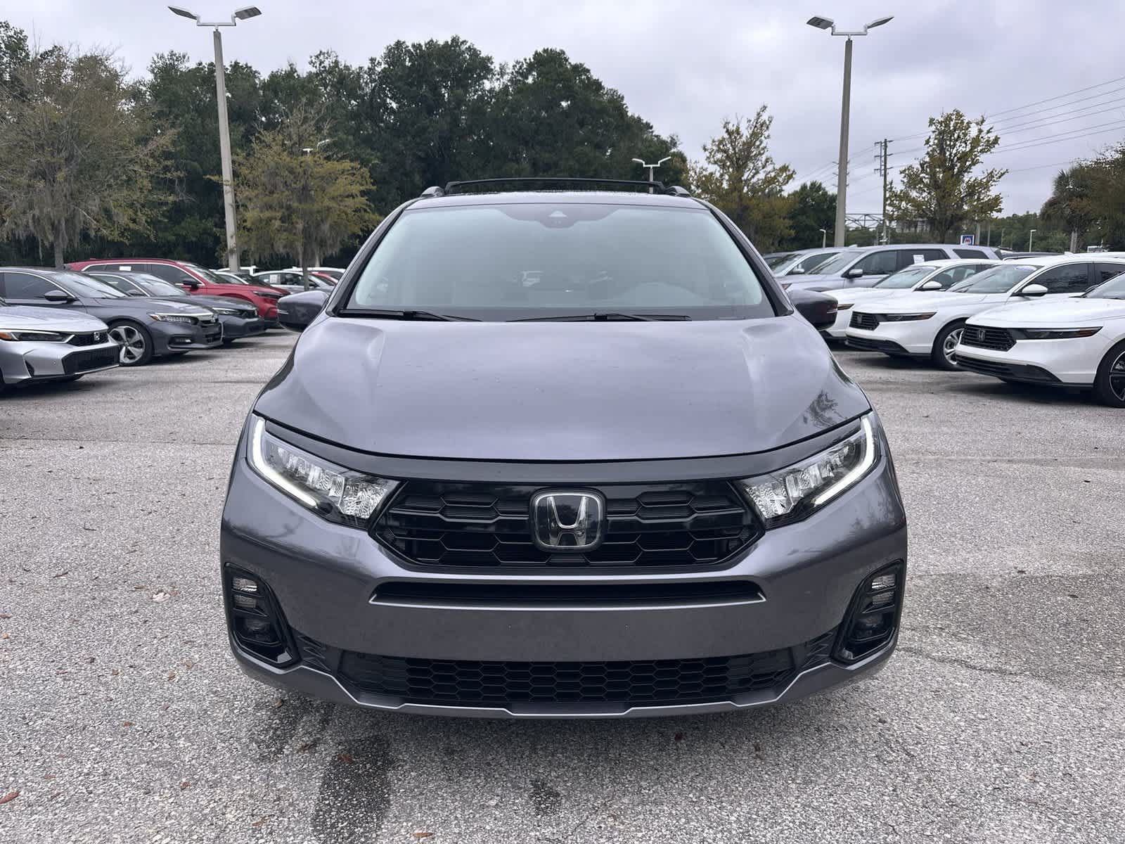 Used 2025 Honda Odyssey Elite image 9