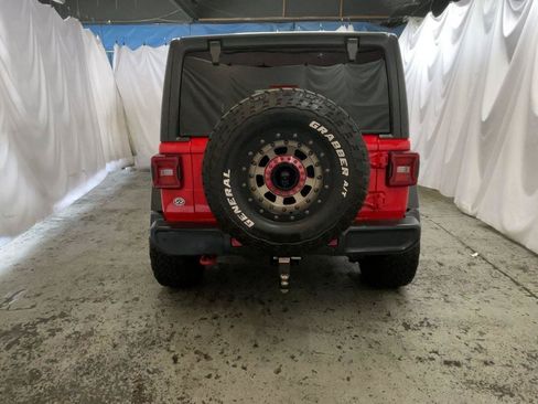 Used 2019 Jeep Wrangler Unlimited Rubicon w/ Dual Top Group AWD/4WD image 9