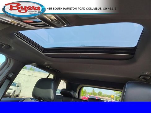 New 2025 Jeep Grand Cherokee Altitude image 4