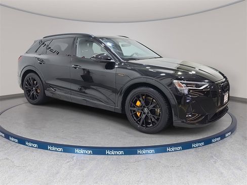 Used 2023 Audi e-tron Chronos w/ Chronos Package image 5