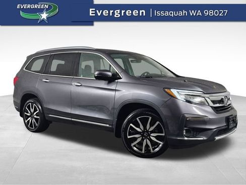 Used 2021 Honda Pilot Touring image 1
