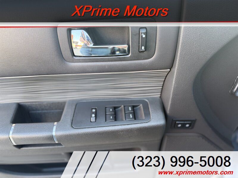 Used 2019 Ford Flex SEL FWD image 15
