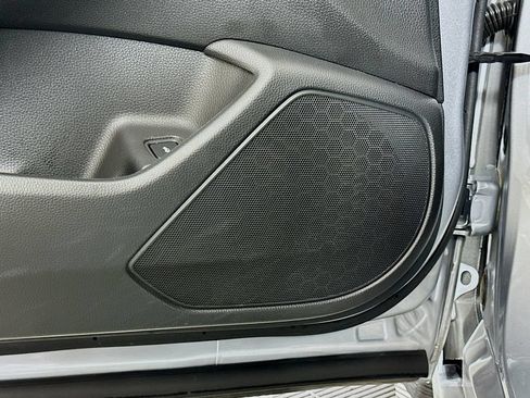Used 2018 Honda Accord EX-L image 18