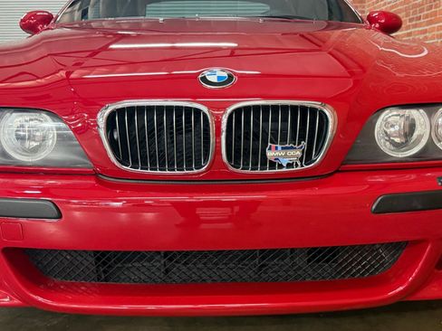 Used 2003 BMW M5 RWD image 8