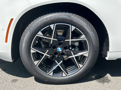 New 2026 BMW X3 xDrive30i w/ M Sport Package AWD/4WD image 13