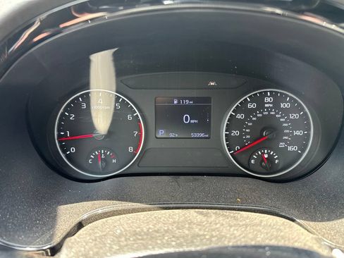 Used 2023 Kia Seltos S FWD image 5