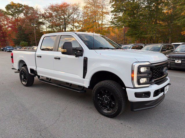 Used 2024 Ford F250 XL w/ STX Appearance Package AWD/4WD image 8