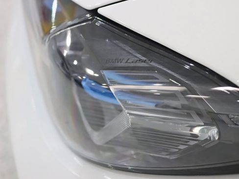 Used 2024 BMW M4 xDrive Competition AWD/4WD image 9