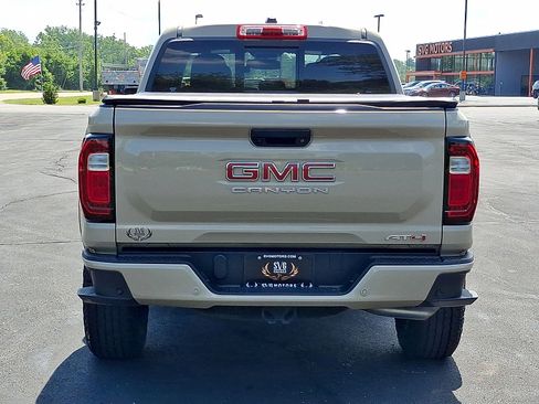 Used 2023 GMC Canyon AT4 w/ AT4 Premium Package AWD/4WD image 23