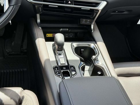 New 2026 Lexus RX 450h AWD image 15