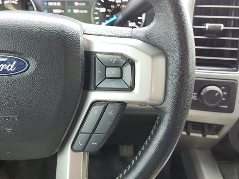 Used 2021 Ford F250 Lariat w/ Tremor Off-Road Package AWD/4WD image 35