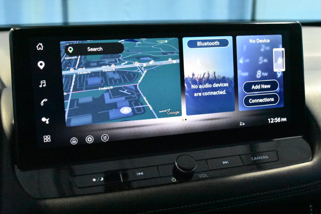 Certified 2026 Nissan Rogue SL AWD/4WD image 9