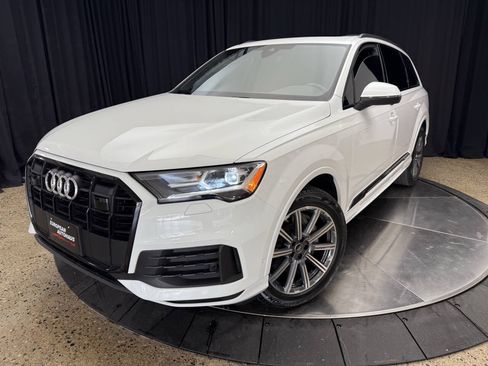 Used 2022 Audi Q7 2.0T Premium Plus w/ Premium Plus Package AWD/4WD image 2